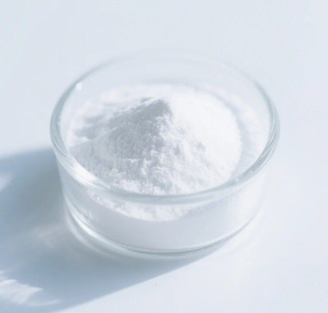 Punkt stopienia 2054 °C Cząsteczki aluminy Najwyższa waga cząsteczkowa 101,96 g/mol